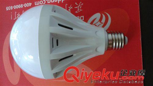 豪泰燈飾 廠家直銷   LED鋁基板12W球泡燈成品