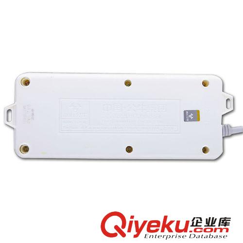 公牛GN-402插座接線板 轉(zhuǎn)換器排插 電源拖線板 2500W 1.8米