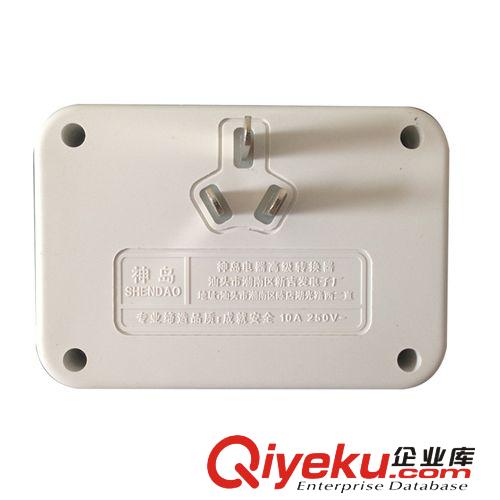 神島Z03D {wn}擴(kuò)展轉(zhuǎn)換插座電源轉(zhuǎn)換器 防雷 一轉(zhuǎn)二帶獨(dú)立開(kāi)關(guān)原始圖片2
