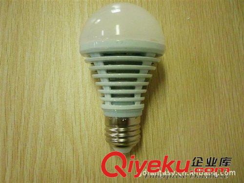 7W球泡  室内装饰灯 灯泡 LED灯泡 7W灯泡  LED7W灯泡 小榄