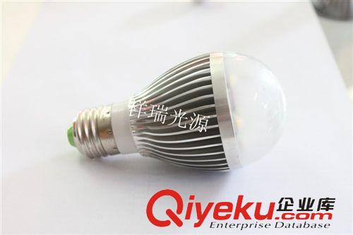 LED 5*1W球泡