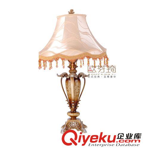 臥室雙頭壁燈 創(chuàng)意時尚雕花床頭燈 LED歐式簡約廠家直銷tj批發(fā)