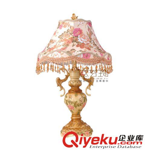 歐式臺(tái)燈 臺(tái)燈田園書(shū)房燈具創(chuàng)意床頭燈大號(hào)樹(shù)脂臺(tái)燈tj一件起批