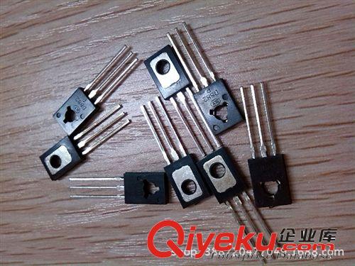 家電常用三極管 2SD882 (TO-126) 實(shí)力通(SLT)原始圖片3