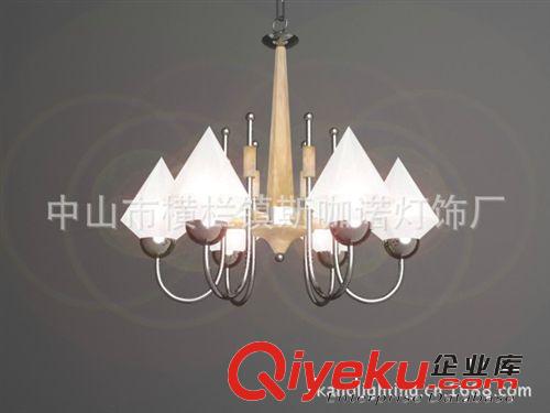 9088鐵藝燈具，個(gè)性時(shí)尚，美觀，實(shí)際。只賣388元.