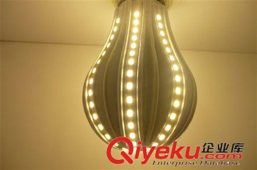 2835LED 壓鑄鋁球泡燈LED節能燈 18W玉米燈專利產品廠家直銷