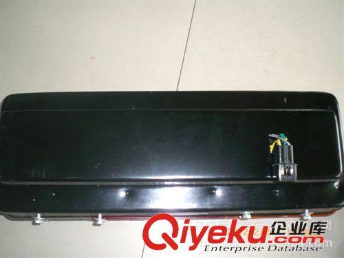 供應(yīng)奔馳卡車配件 奔馳卡車尾燈 奔馳卡車LED燈 尾燈 大燈 車燈原始圖片2