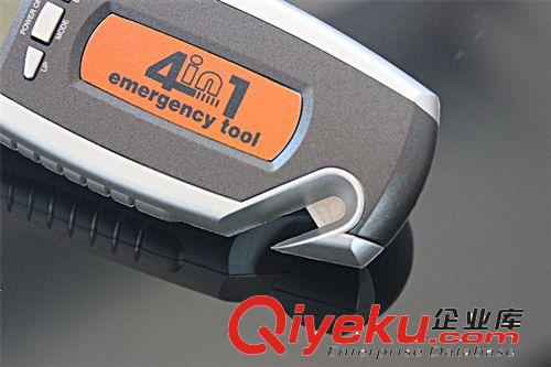 彩盒裝V6數(shù)顯四合一多功能胎壓計(jì) 帶LED燈安全錘胎壓表