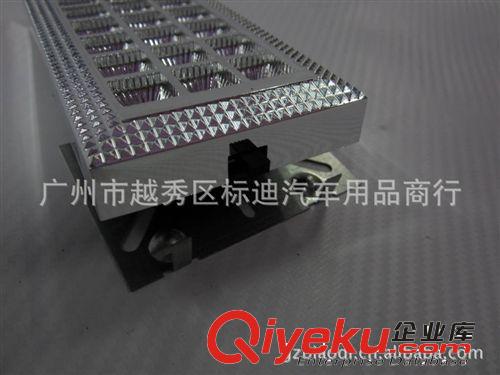 方形 18LED汽車閱讀燈 車頂燈 車廂燈 照明燈 有開關(guān)原始圖片2