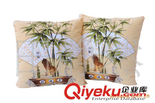 华龙汽车用品批发商行供应优质精品抱枕