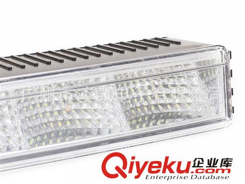 【廠價直銷】汽車LED燈X6LED/日行燈/長亮加爆閃兩用/閃法可調(diào)