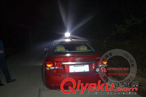 {zx1}產(chǎn)品35W HID氙氣遙控搜索燈 折疊探照燈 強(qiáng)磁底座車頂燈