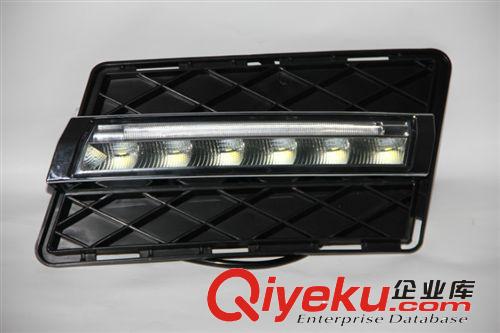 奔馳GLK300日行燈超亮車外燈汽車改裝大功率LED帶轉向日間行車燈原始圖片2