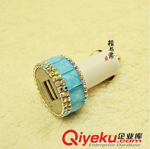 帶鉆車載充電器 鑲鉆雙USB轉(zhuǎn)換器車充 車用點煙器USB手機充電器鉆原始圖片3