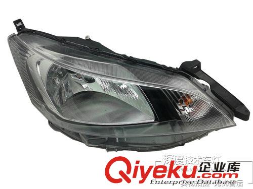鄭州日產(chǎn)NV200葉子板內(nèi)襯