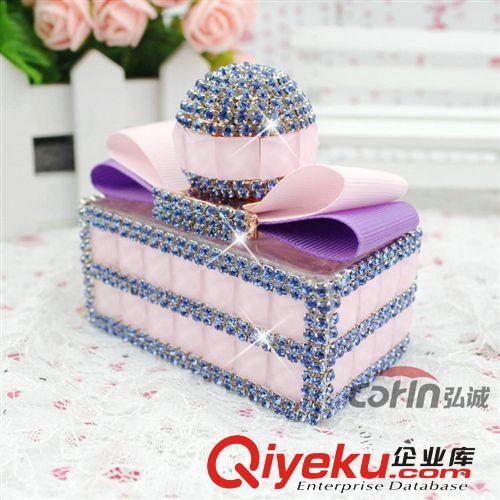 新款蝴蝶結(jié) zpgd汽車用品 車載鑲鉆香水座創(chuàng)意水鉆車飾品擺件原始圖片3