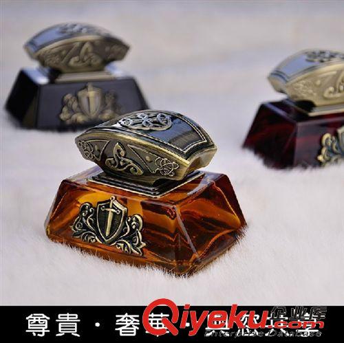 供應 御劍汽車香水座 古銅復古車用香水 水鍍不掉色 車載香水座原始圖片2