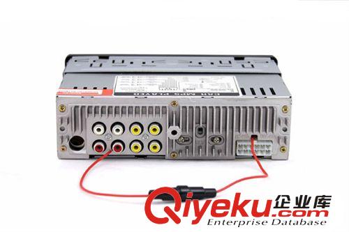 廠家直銷通用型單錠車載MP5mp3mp4 汽車MP5 CAR MP5 SRD-8001U原始圖片3