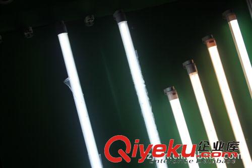 22W LCD液晶t8,T10日光燈管