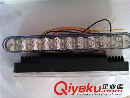 汽車用 LED 白天行車燈 20 LED Y2 日行燈