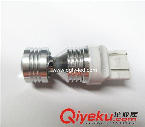 廠家直銷新款LED轉(zhuǎn)向燈7440、7443-20W CREE 新品