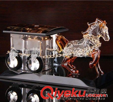 汽車香水座新款水晶皇家馬車香水座 車載擺件 i汽車模型香水座