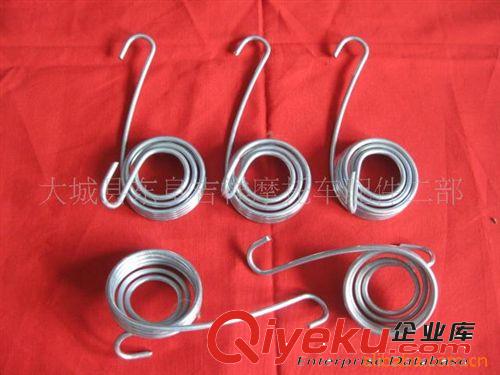 供應(yīng)高品質(zhì)摩托車外用起動(dòng)簧
