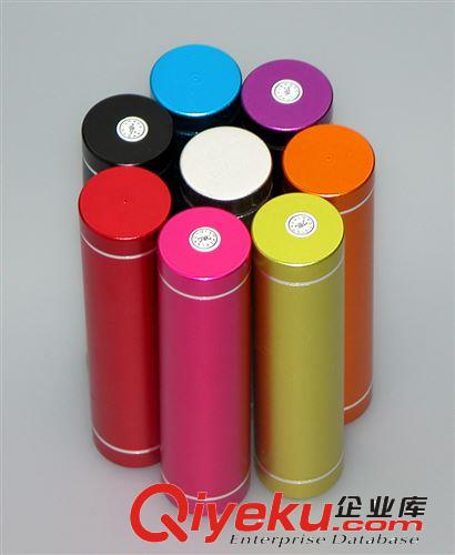 批發(fā) 圓柱2800毫安移動(dòng)電源 iphone三星手機(jī)通用充電寶 送禮{zj0}原始圖片3