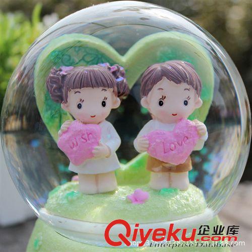 四葉草元旦禮物生日禮品女彩片雪花旋轉(zhuǎn)水晶球音樂(lè)盒情人節(jié)八音盒原始圖片2