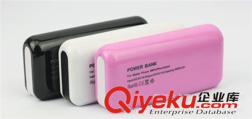 新款充電寶 超薄金屬大容量聚合物移動電源 禮品logo廠家定制