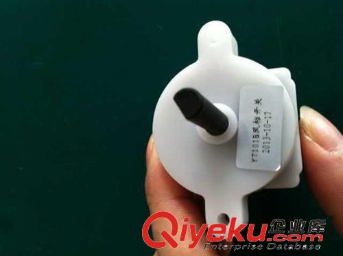 汽車(chē)空調(diào)風(fēng)量開(kāi)關(guān)、鼓風(fēng)機(jī)開(kāi)關(guān)、風(fēng)檔開(kāi)關(guān)、旋轉(zhuǎn)開(kāi)關(guān)