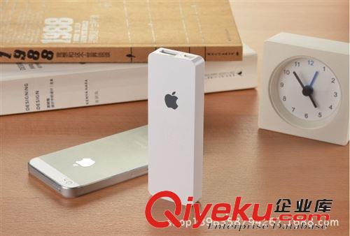 熱銷 新款迷你蘋果聚合物移動電源3000毫安 通用型 手機移動電源