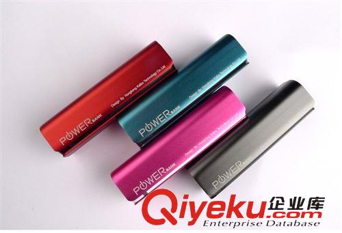 【促銷】新款圓柱移動電源批發2600毫安金屬外殼移動電源 OEM定制原始圖片3