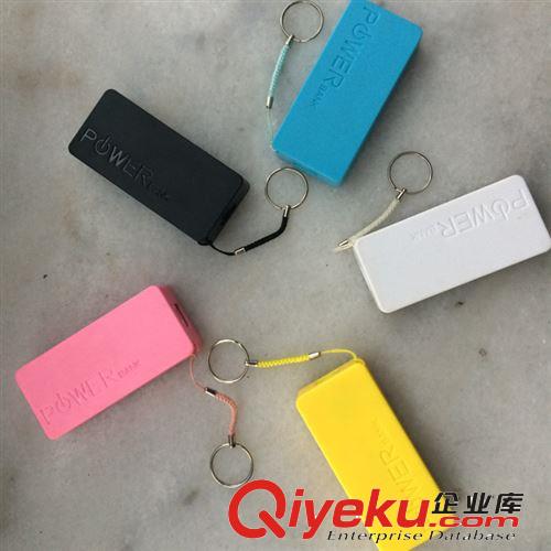 廠(chǎng)家批發(fā)超薄聚合物移動(dòng)電源 5600毫安zp手機(jī)充電寶新款禮品