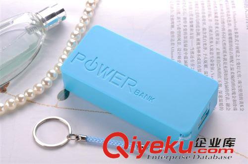 大香水移動電源 5600毫安 應(yīng)急便攜充 蘋果 HTC 三星充電寶原始圖片3
