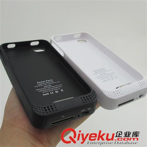 tj蘋果iphone4s背夾移動電源保護(hù)殼大容量備用電源深圳廠家批發(fā)