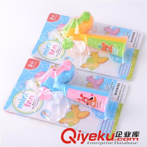 廠家直銷 環(huán)保無電池便攜式飛機手搖迷你風(fēng)扇 小風(fēng)扇 創(chuàng)意風(fēng)扇原始圖片2