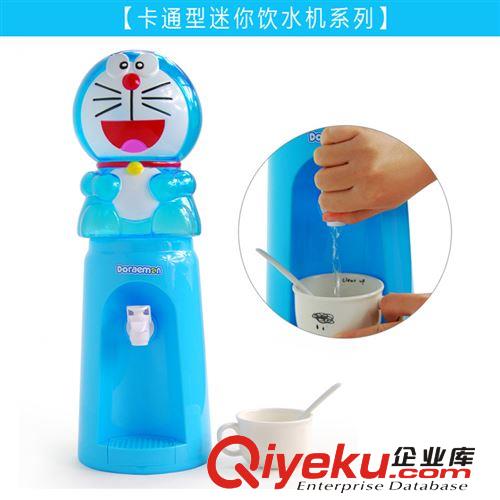 廠家直銷 供應(yīng)創(chuàng)意 卡通造型迷你叮當(dāng)貓 卡通飲水機原始圖片2