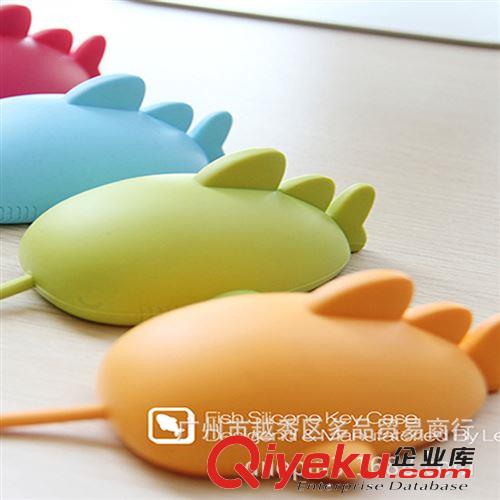 廠家直銷 時(shí)尚 創(chuàng)意鯨魚(yú)硅膠鑰匙包 小魚(yú)鑰匙包 硅膠零錢包原始圖片2