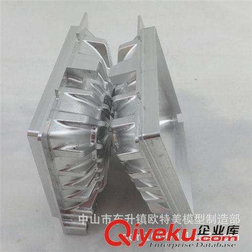 專業(yè)鋁合金零件 CNC加工 廣州手板  模型制作專家原始圖片3