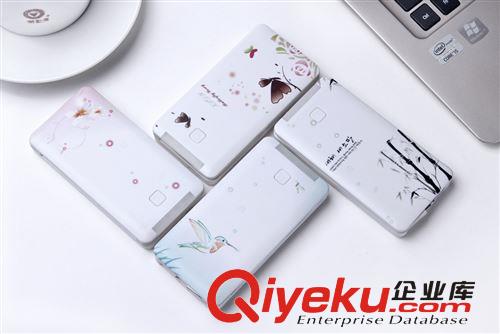 超萌卡通豆豆龍移動電源7800mAh私模移動電源廠家批發龍貓充電寶