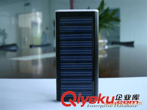 移動多功能單晶硅太陽能手機充電器原始圖片2