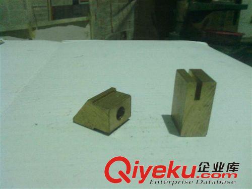 供應燈具燈飾車件（看圖片說明）