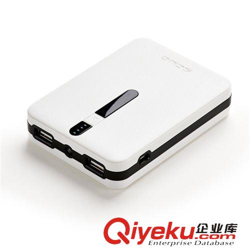 飛毛腿zp移動(dòng)電源靈動(dòng)系列SE426 三星蘋果5 手機(jī)充電寶廠家批發(fā)