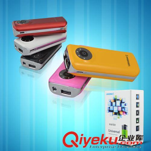 廠家供應(yīng)暢銷11200毫安大容量 移動(dòng)電源 充電寶 批發(fā)移動(dòng)電源
