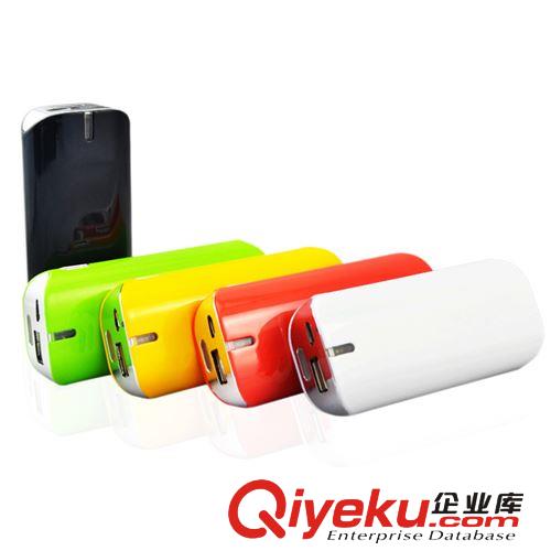 移動(dòng)電源 廠家大量批發(fā)5600毫安 便攜型手機(jī)充電寶原始圖片3