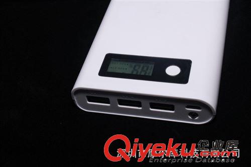 續航大師大容量20000毫安時聚合物移動電源手機充電寶帶顯示屏原始圖片2