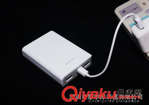 四節移動電源10400毫安時雙輸出禮品定制充電寶批發原始圖片2