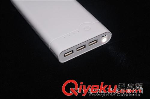 力眾8節大容量20000毫安時三輸出移動電源手機充電寶廠家批發OEM原始圖片2