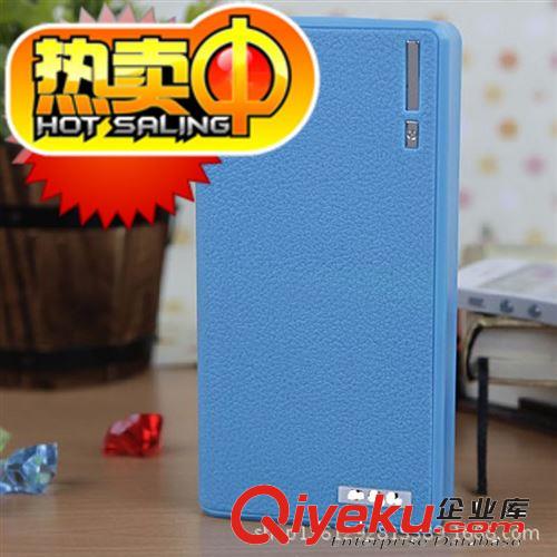 高品質(zhì)不傷手機(jī)充電寶 數(shù)字顯示 12000毫安移動(dòng)電源 廠家直銷